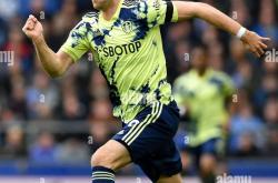 开云APP-利兹联前锋连斩建功，助球队重返胜轨