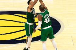 -凯尔特人横扫76人，拉文关键制胜