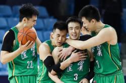 开云体育-湖人力克76人，郭艾伦扛起全队