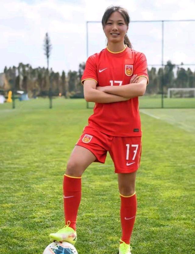 女足备战亚洲杯，全队备战士气高昂斗志昂扬的简单介绍
