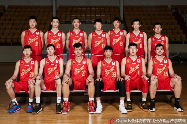 八一男篮豪取胜利，雄心壮志豪取参赛冠军的简单介绍
