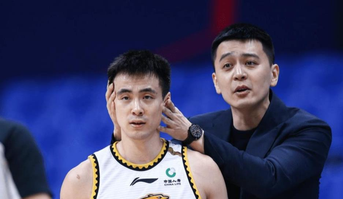 包含马来西亚队完胜日本队，辛杜状态火热的词条